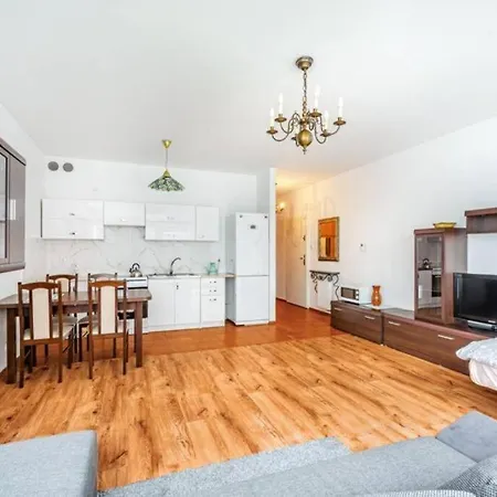 Apartments&l60a/52